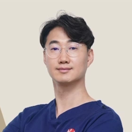 Yohan Lee